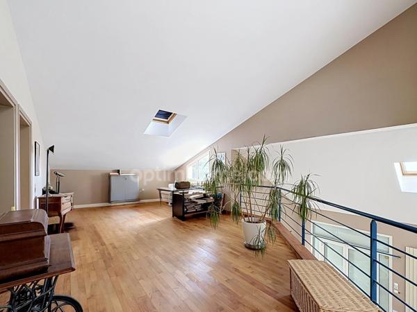 BESSANCOURT (95) Maison 5 chambres 250m²