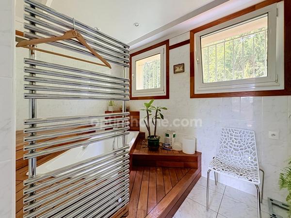BESSANCOURT (95) Maison 5 chambres 250m²