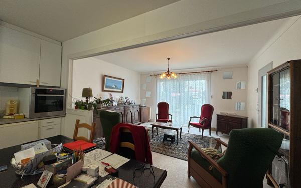 Maison à vendre    4 pièces •  Port-des-Barques