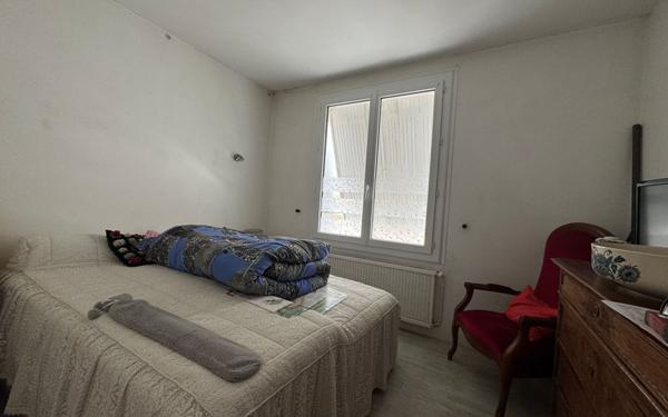 Maison à vendre    4 pièces •  Port-des-Barques