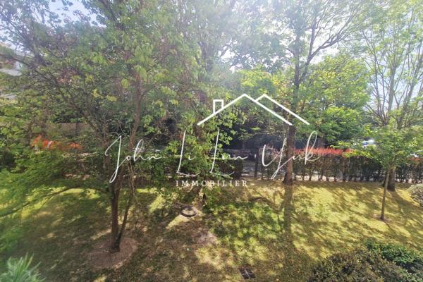 Appartement à BEAUCHAMP (95250)