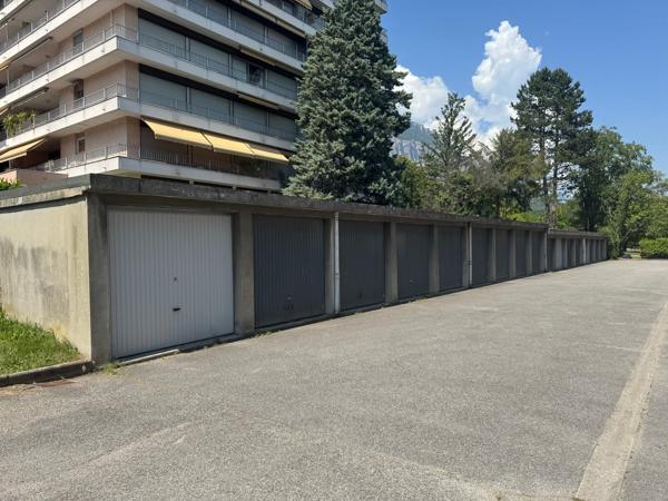 Annexes stationnement