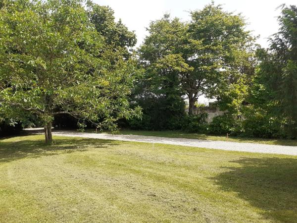 Terrain Saint Romain De Benet 1433 m2 Saint romain de benet