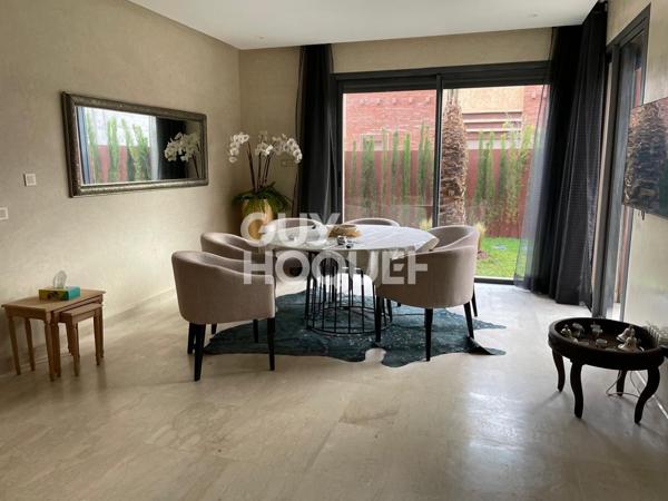 Superbe villa moderne avec piscine et jardin , Route de l'Ourika, Marrakech