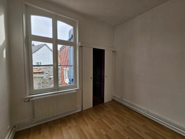 Maison à vendre    5 pièces •  Abbeville