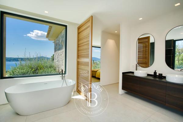 Grimaud, Villa 5 Chambres -  485 m² à vendre