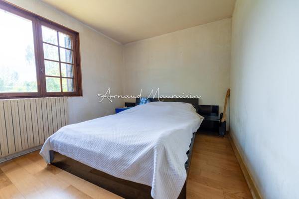 Maison familiale avec jardin