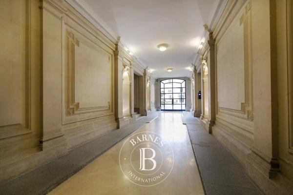 Paris 8ème, Appartement 3 Chambres -  187 m² à vendre