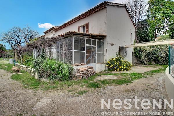 A VENDRE A DRAGUIGNAN : Villa T5 Rénovée avec 300 m² de jardin privatif