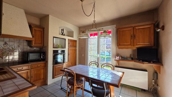 Maison familiale 6 chambres – 186 m² – Quartier calme à L’Union