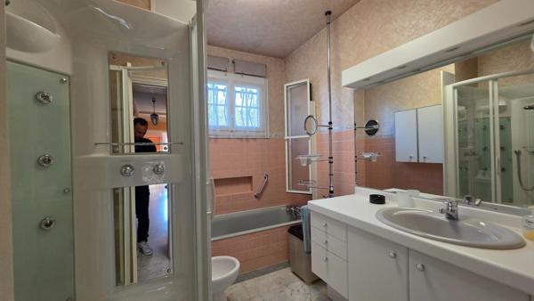 Maison familiale 6 chambres – 186 m² – Quartier calme à L’Union