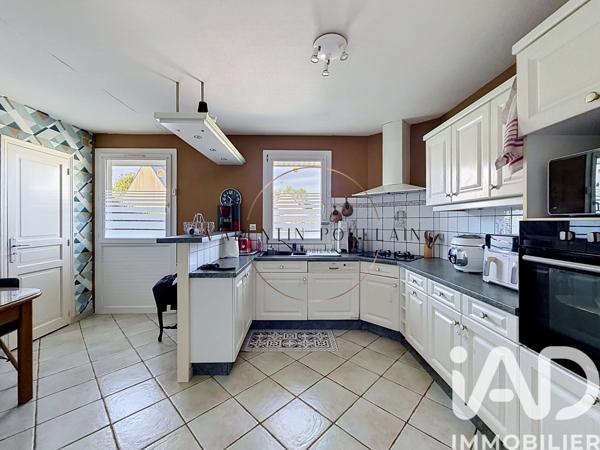 Maison à vendre 5 pièces 99 m² Carentan-les-Marais