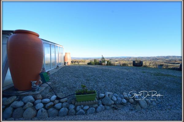 BELVEZE-DU-RAZES proche: Villa T5 PP avec Vue Panoramique, Piscine et Terrain de 4500m²