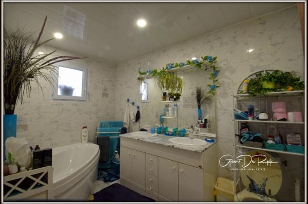 BELVEZE-DU-RAZES proche: Villa T5 PP avec Vue Panoramique, Piscine et Terrain de 4500m²