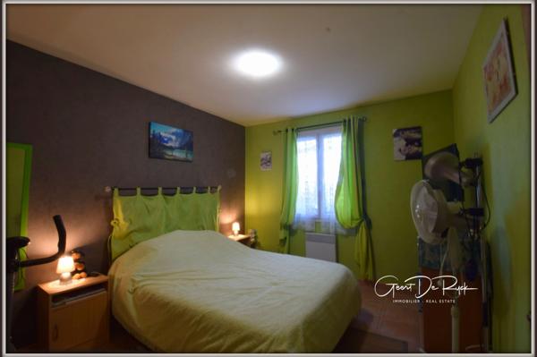 BELVEZE-DU-RAZES proche: Villa T5 PP avec Vue Panoramique, Piscine et Terrain de 4500m²