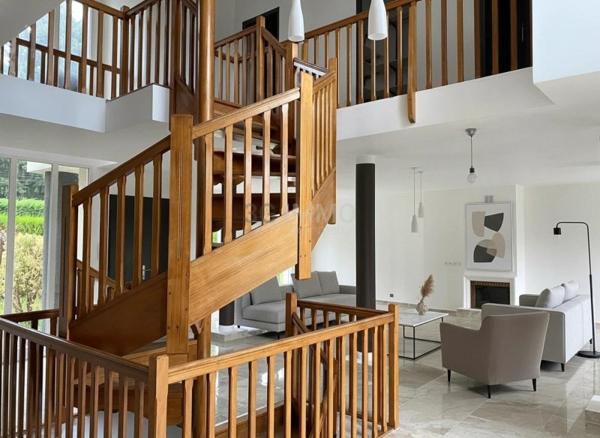 Vente / Propriété à Saint-Rémy-lès-Chevreuse (78470)
