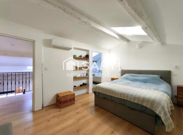 Authentique maison vigneronne avec terrasse et piscine