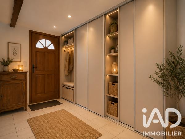 Maison à vendre 4 pièces 115 m² Sainte-Colombe-la-Commanderie