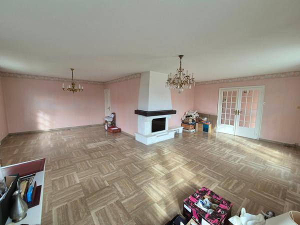 Maison à SORBIERS, 42290 - 6 pièces 155m²