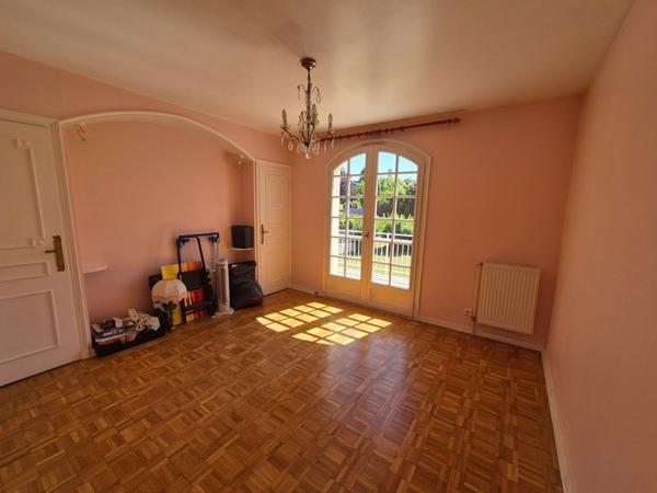 Maison à SORBIERS, 42290 - 6 pièces 155m²