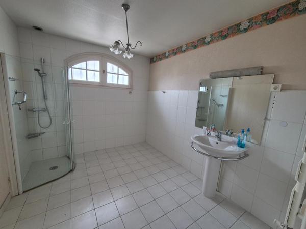 Maison à SORBIERS, 42290 - 6 pièces 155m²