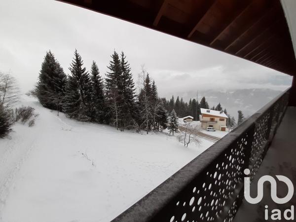 Appartement 3 pièces de 59 m² à Allevard (38580)