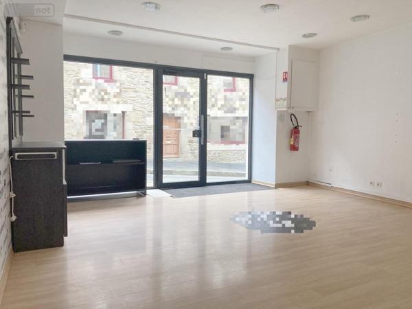 Fonds et/ou murs commerciaux à louer à Lannion dans les Côtes-d'Armor (22300), ref : 22086-L54   
Centre-Ville