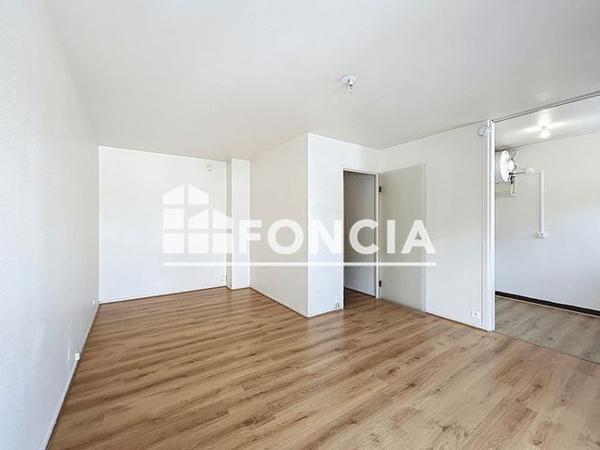 Location Studio 30.96 m² - 55 RUE DU PUY LAS RODAS Limoges 87000