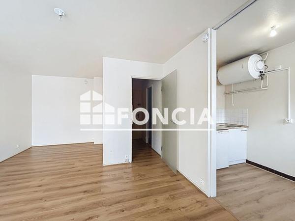 Location Studio 30.96 m² - 55 RUE DU PUY LAS RODAS Limoges 87000