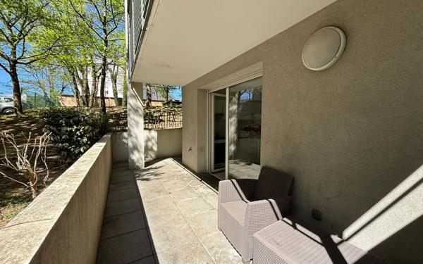 Appartement à vendre    3 pièces •  Vénissieux