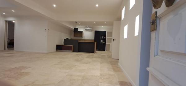 Appartement Laval 5 pièce(s) 120.09 m2 HYPER CENTRE-VILLE