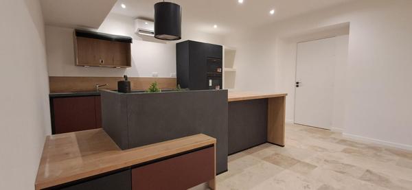 Appartement Laval 5 pièce(s) 120.09 m2 HYPER CENTRE-VILLE