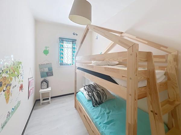 VILLA 4 FACES AVEC PISCINE ET JARDIN ARBORE, CANET