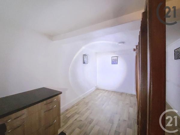à vendre  97,05 m2 JOIGNY - 89