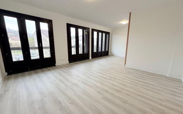 Appartement à vendre    5 pièces •  Aire-sur-l'Adour