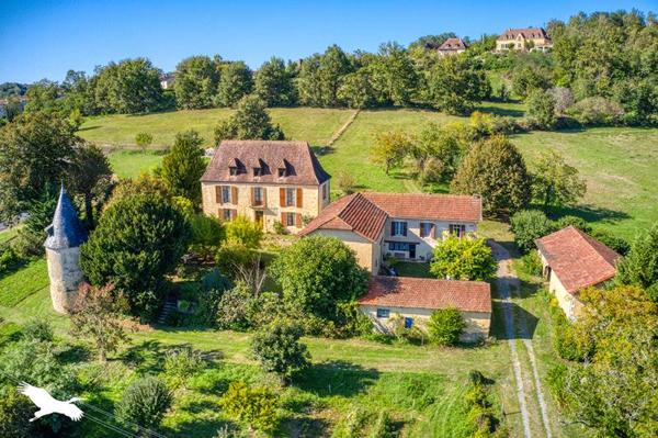 Maison 611 000 € Sarlat-la-Canéda 6 p 166 m² DPE E