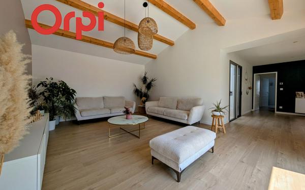 Maison à vendre    6 pièces •  Échillais