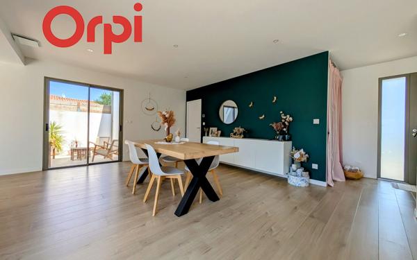 Maison à vendre    6 pièces •  Échillais