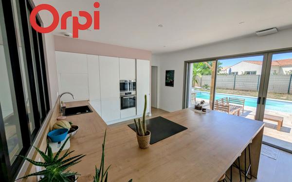 Maison à vendre    6 pièces •  Échillais