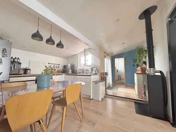 Maison de plain-pied entièrement rénovée, 4 pièces, coup de coeur !