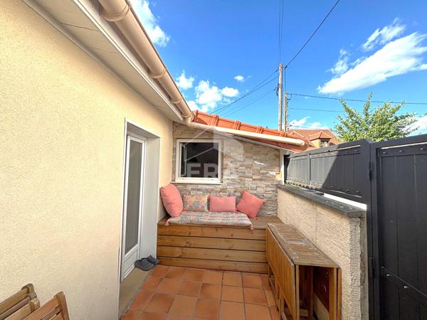 Maison de plain-pied entièrement rénovée, 4 pièces, coup de coeur !