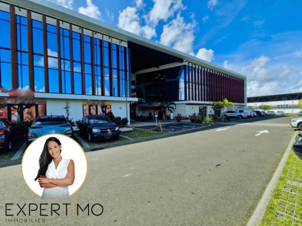 Les Abymes (97139) LOCAL DE 328m2 en Rez-de-Chaussée, Dothemare!