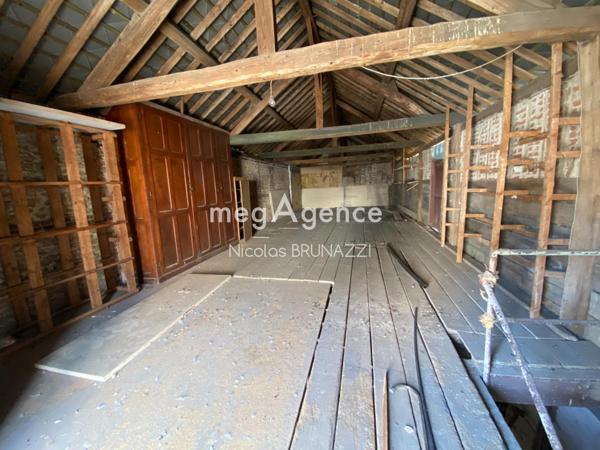 Local Commercial à VIMOUTIERS, 61120 - 4 pièces 230m²
