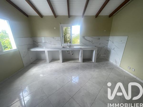 Location appartement 3 pièces 82,33 m² Morne-à-l'Eau