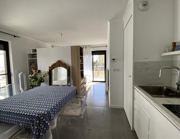 Appartement à vendre |  Bordeaux |  1 pièce | 30,3 m²