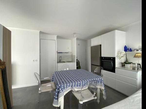 Appartement à vendre |  Bordeaux |  1 pièce | 30,3 m²