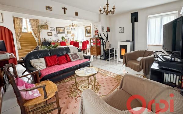 Maison à vendre    5 pièces • 111 m2 Charenton-du-Cher