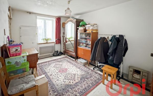 Maison à vendre    5 pièces • 111 m2 Charenton-du-Cher