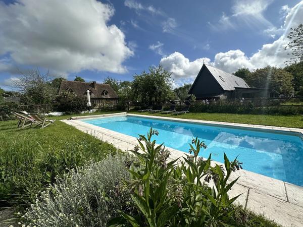 Vente Propriété 14 pièces 342 m2 à Beuzeville