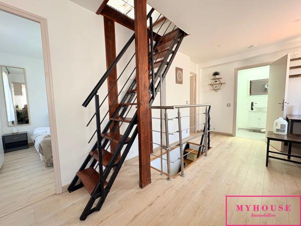 Maison
                                                                                                                                                                                                                                                                                                                        17 pièce(s)                                                                                                                                                                                                          14 chambre(s)                                                                                                                                                                                                          300  m²